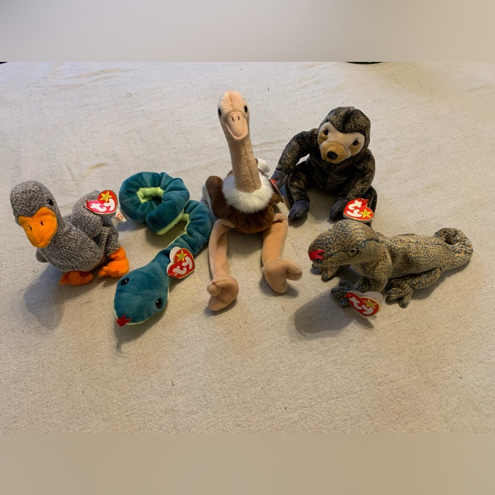 Five TY Beanie Babies NWT vintage Stretch Ostrich Hiss Sliwpoke Scaly Honks